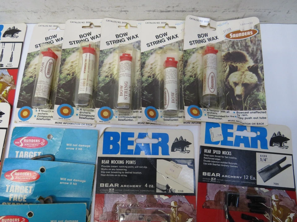 Lote de 18 Piezas de Tiro con Arco Nuevo de Lote Antiguo Oso Saunders Levas y Puntos Puntos de Flecha y Cera Foto 4 de 4