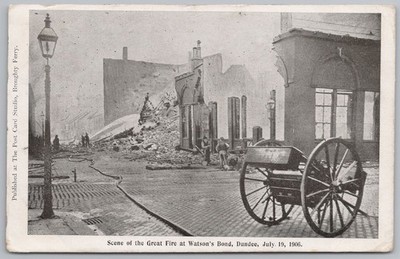 DUNDEE Szene des Feuers bei Watson's Bond 1906, Angus Postkarte postalisch gebraucht 1906