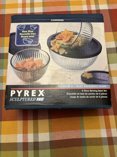 VINTAGE PYREX SCULPTURED 6 Pc Serving Bowl Set w Lids NEW IN BOX USA  Blush Blue