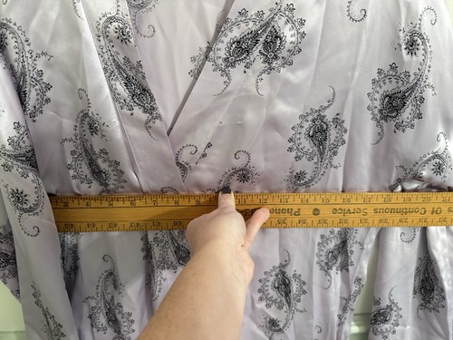 2 Pcs Victoria’s Secret Vintage Silk Slip Dress Robe Lilac Paisley Small - Picture 7 of 7