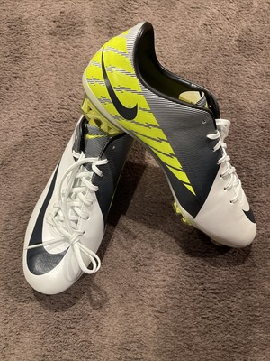 nike mercurial tempo