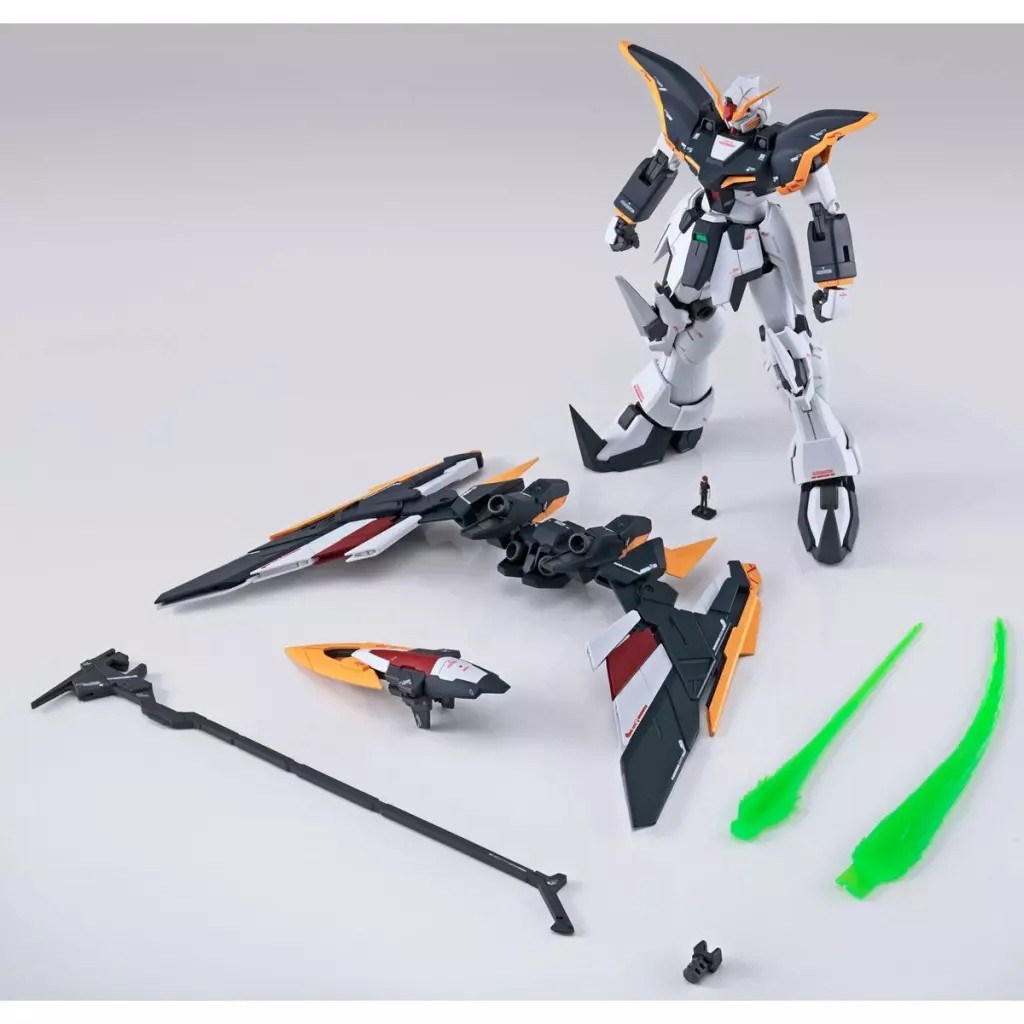 MG 1/100 Gundam Deathscythe EW (Roussette Unit) Model kit New with box Japan