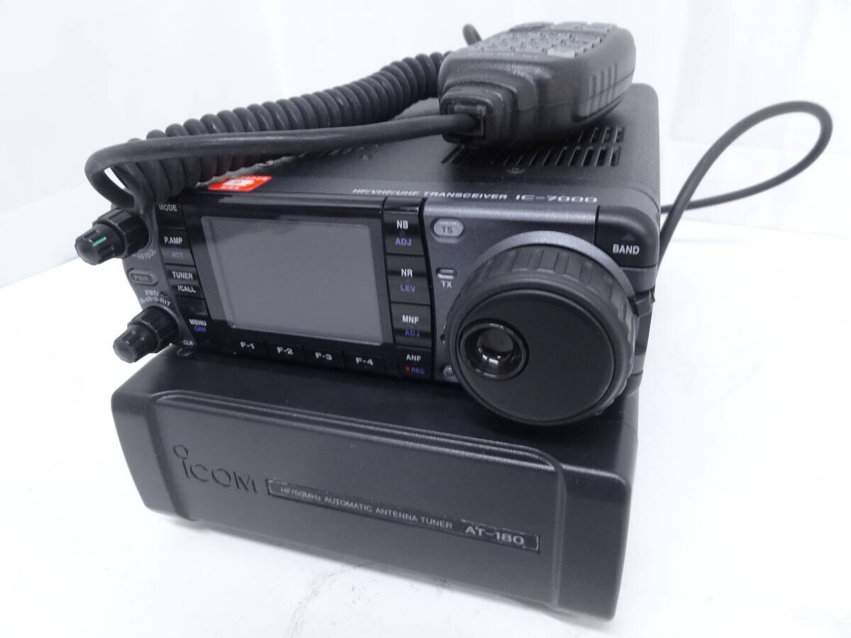 I COM HF/VHF/UHF TRANSCEIVER IC-7000 HF 50MHz AUTOMATIC ANTENNA