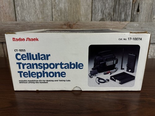 Vintage Radio Shack Cell / Cellular Bag Telephone CT-1055 Vintage Cell Phone - Photo 10 sur 15