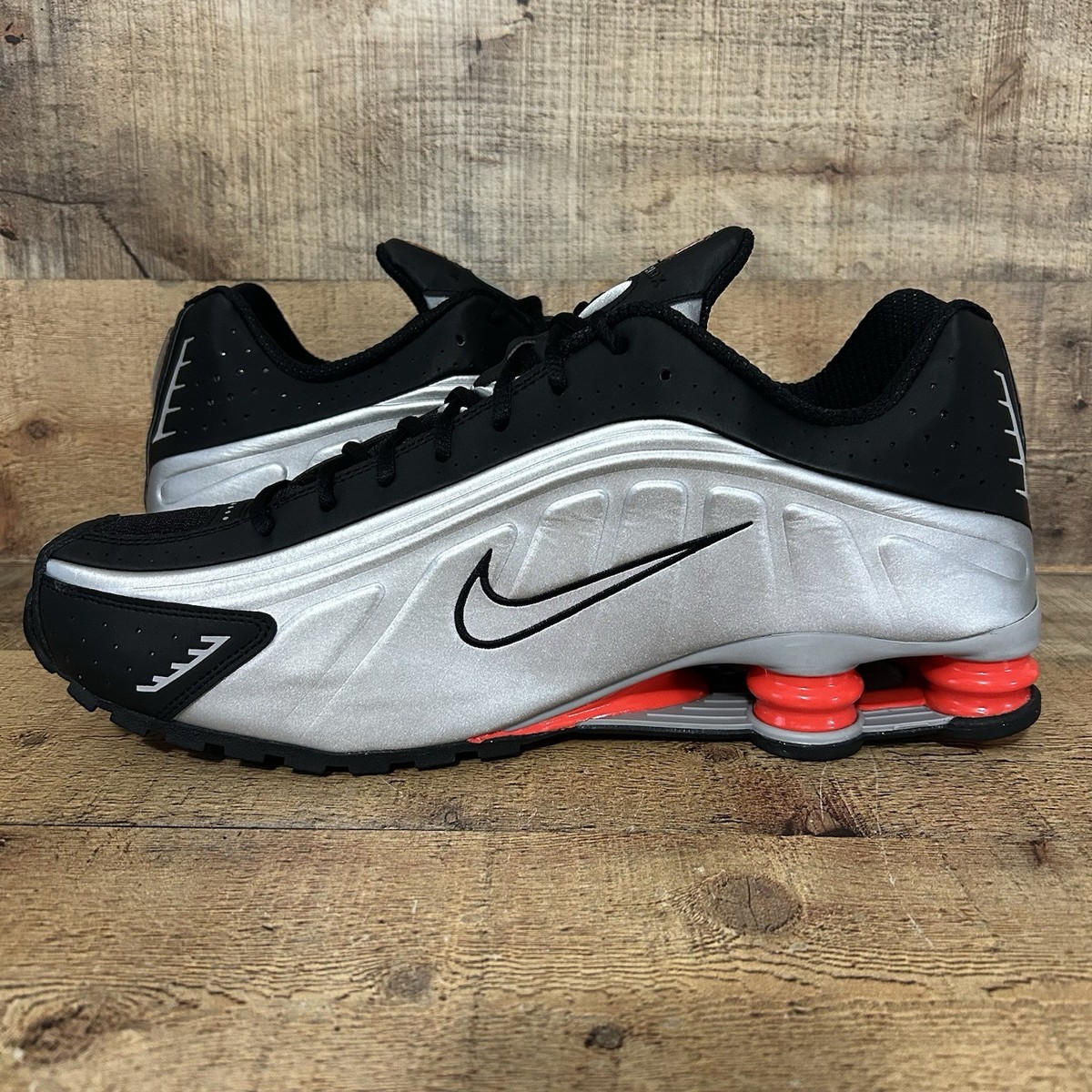 Nike Shox R4 Men's Size 14 Black Metallic Silver Max Orange BV1111
