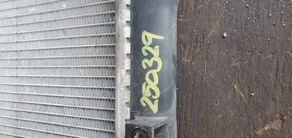 Radiator Toyo Manufacturer CVT Fits 12-15 CIVIC 1131805 - Image 4 of 4