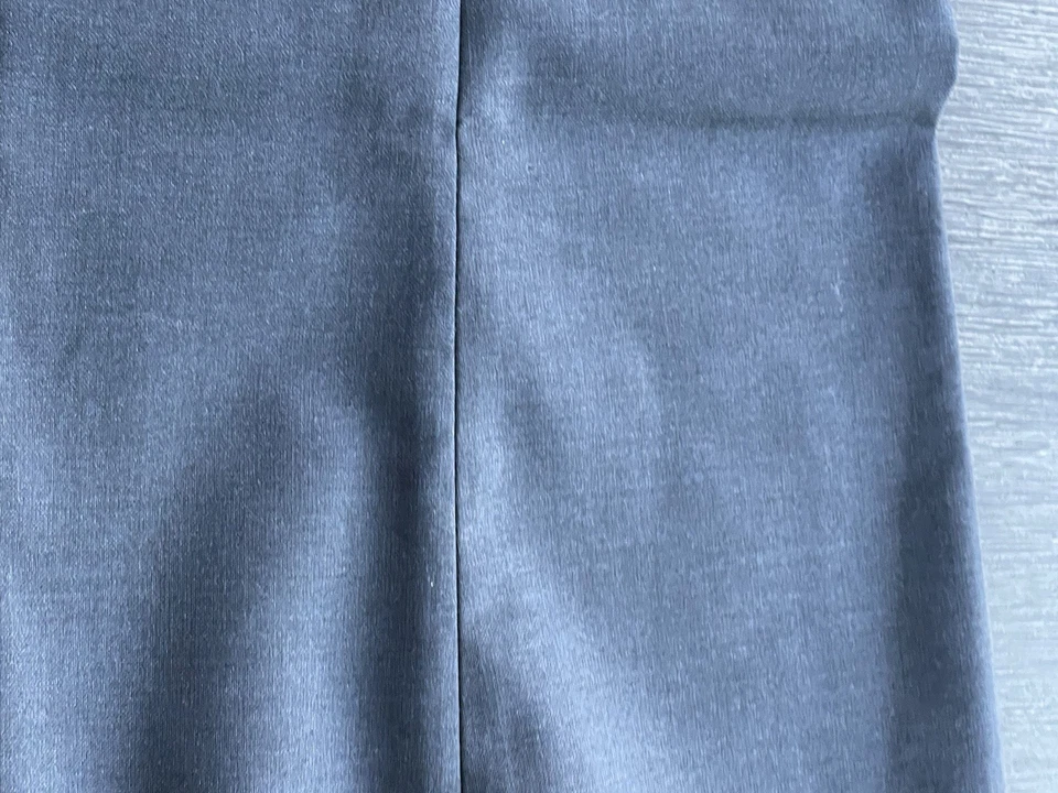 Men’s Calvin Klein Slacks 2 Pair, One Pair Navy, One Pair Gray32Wx32L Dress Casu - Image 4 of 4