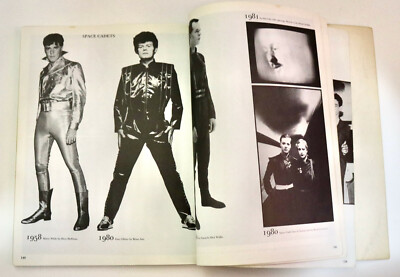 洋書 COOL CATS  25 YEARS OF  ROCK'N'ROLL Amazon.com: Cool Cats: 25 Years Of Rock 'N' Roll Style