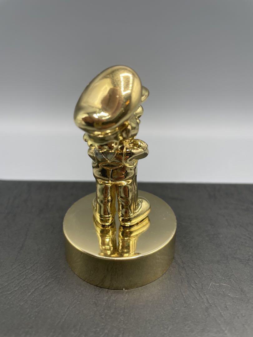 Gold Super Mario Figure Statue Club Nintendo Platinum Member