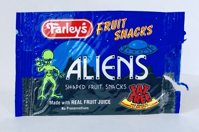 Vintage 1998 Farley s ALIENS Fruit Gummies Candy Pack 3  Wrapper container