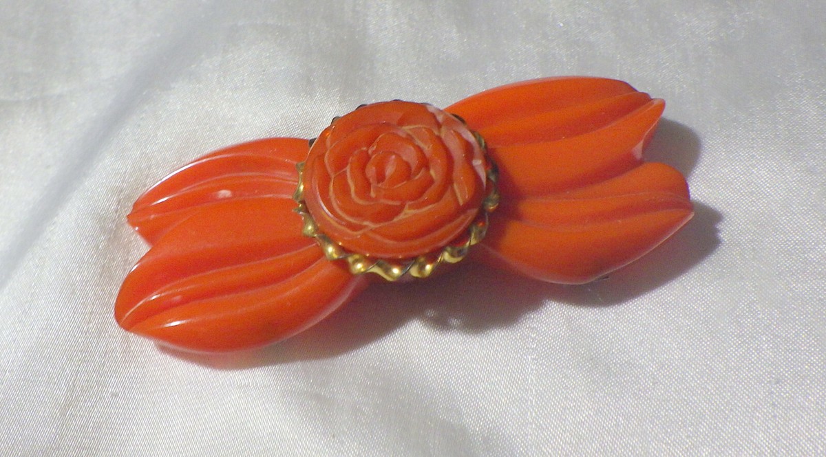 Antique Hand carved Orange Floral Authentic Bakelite belt buckle Carved Orange Bakelite Belt Buckle - Etsy main image 2