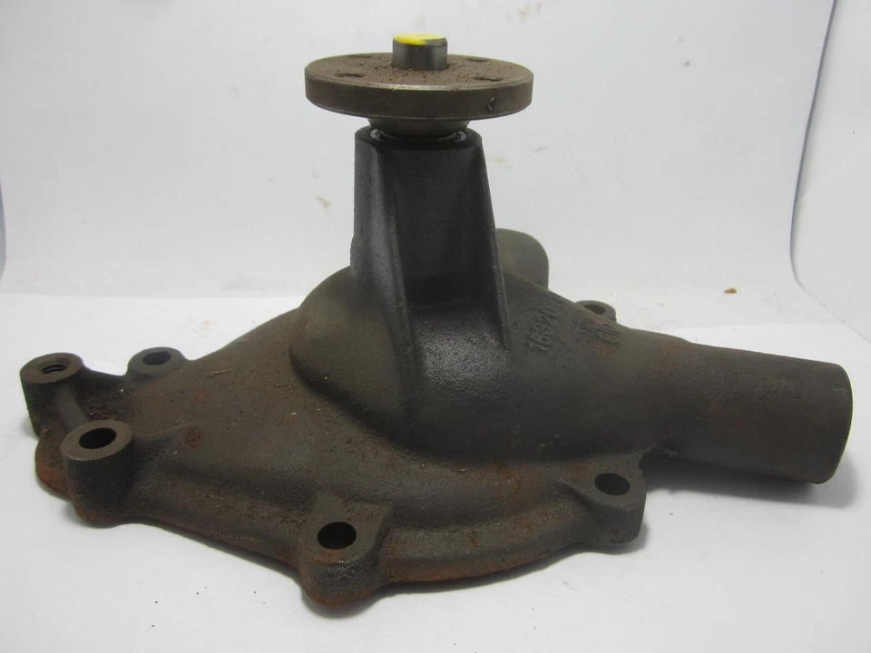 Bomba de agua Dodge Plymouth 270 277 303 56 remanufacturada 1632079 Foto 4 de 4