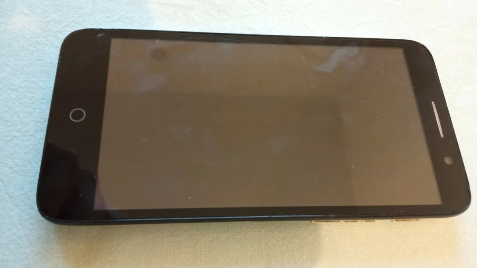 Alcatel onetouch "pop3" usato ma in buone condizioni. 8GB - Immagine 3 di 3