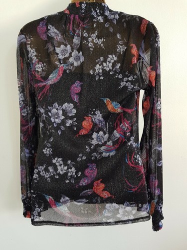 Blusa Top Ex M&Co 8-22 Estampado de Pájaro Malla Metálica Brillo Mangas Largas Negra Plateada - Imagen 6 de 6