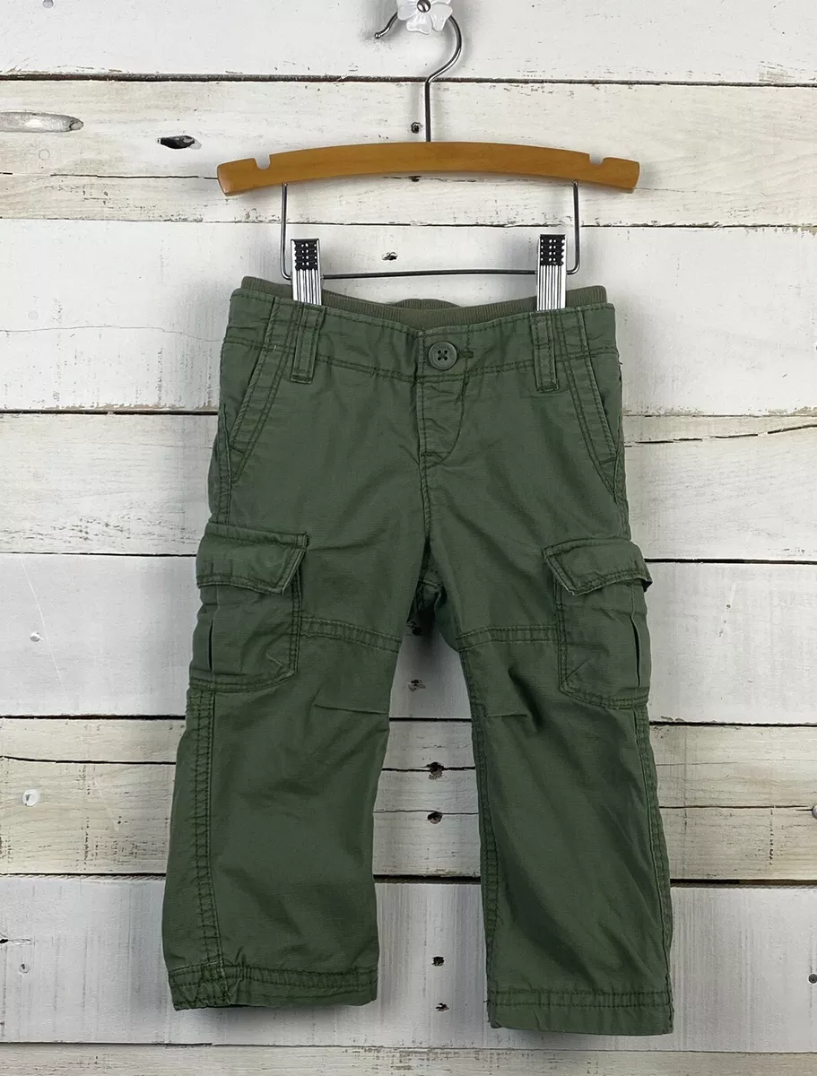 Gap green sale cargo pants