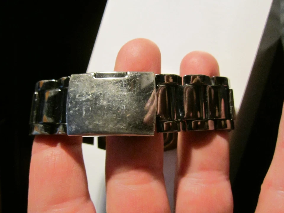 RELOJ HOMBRE SIN LISTAR MUY GRANDE Y PESADO - NECESITA BATERÍA NUEVA SE ADAPTA A 8" - GW -22A Foto 4 de 4