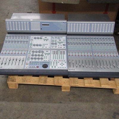 LOT Avid Digidesign D-Command Post Production Studio 9100-32900-00 T12-WH