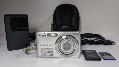 NIKON Coolpix S210 Digital Compact - 8MP - 3x Zoom