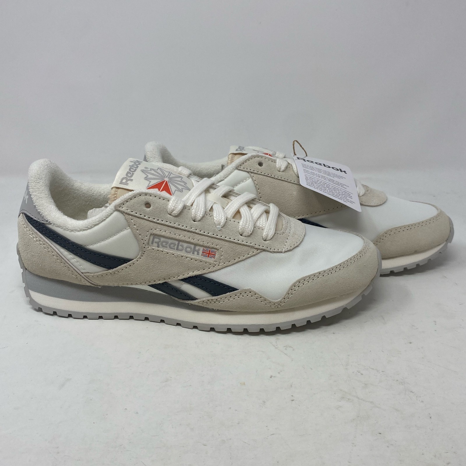 Reebok Classic Nylon Women’s Chalk/Navy Sneakers Size 7