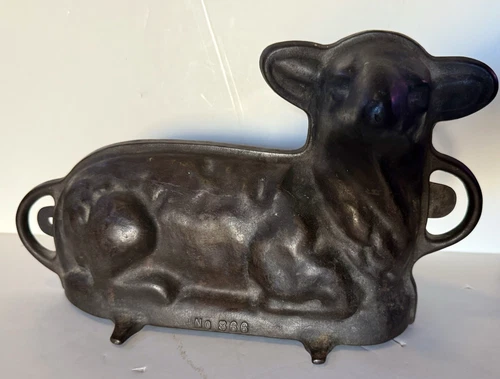 Antique GRISWOLD Cast Iron #866 Lamb Cake Mold 2-Piece Easter Home Decor Vintage
