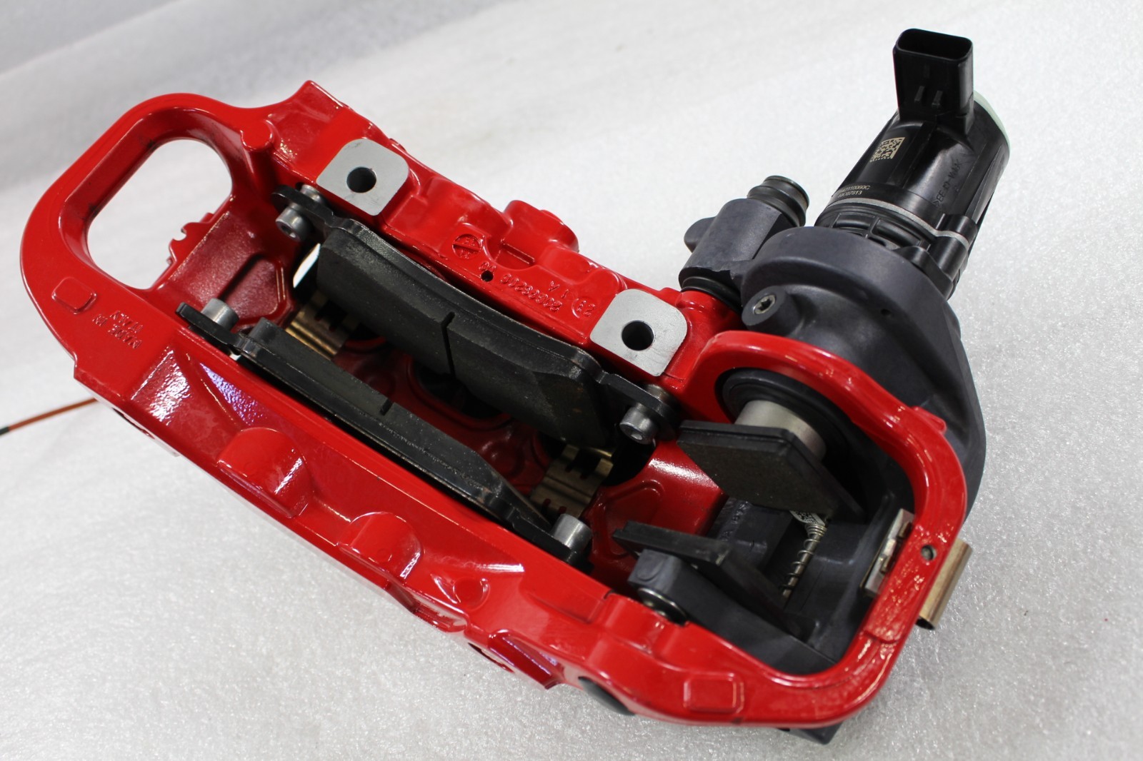 Ferrari 296 GTB Rear Right Brake caliper Red P/N 776942