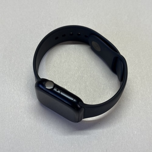 Apple Watch Series 7 41 mm aluminium minuit WI-FI COMME NEUVE - 8 bracelets - emballage OG - Photo 6 sur 14