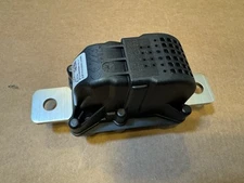 New OEM 2017-2024 TESLA MODEL 3 Y High Voltage Battery Pyrofuse 1064689-00-J