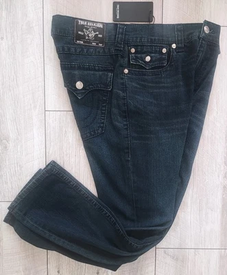 TRUE RELIGION Jeans GENO FLAP BIG T Herren Jeanshose Blau Gr.34 NEU mit ETIKETT - Bild 1 von 4