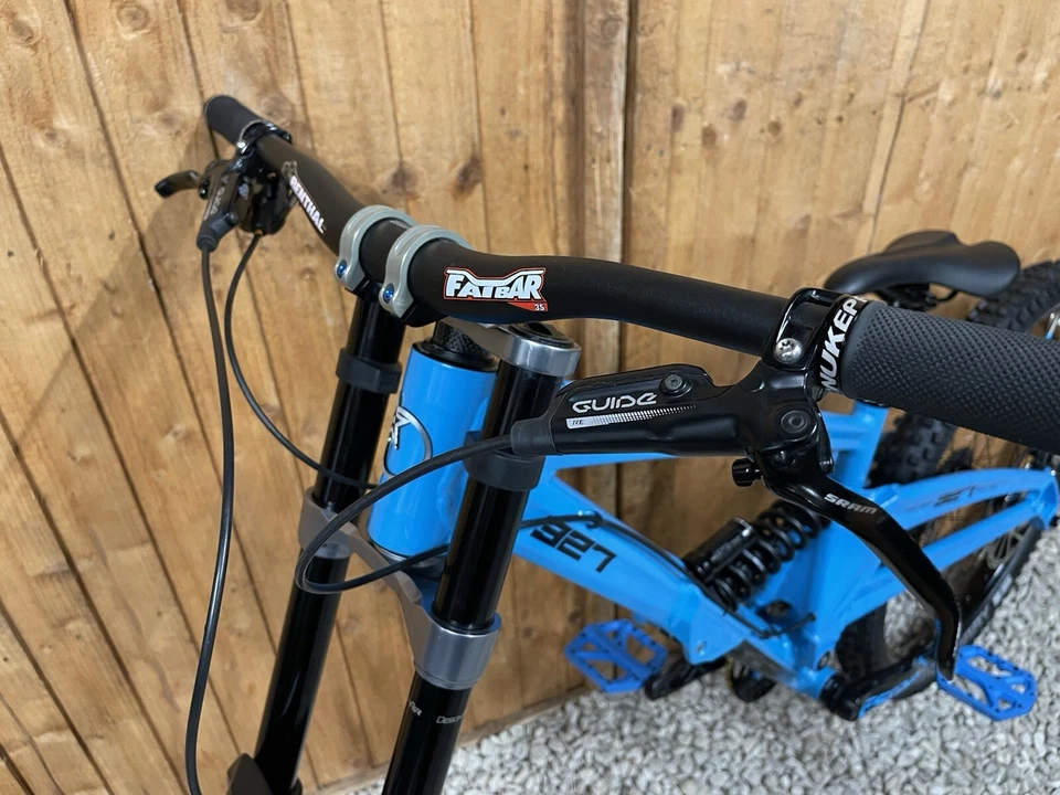 Orange 327 RS full suspension Downhill bike, HIGH SPEC, BOXXER, HOPE, GX  - Image 4 of 4