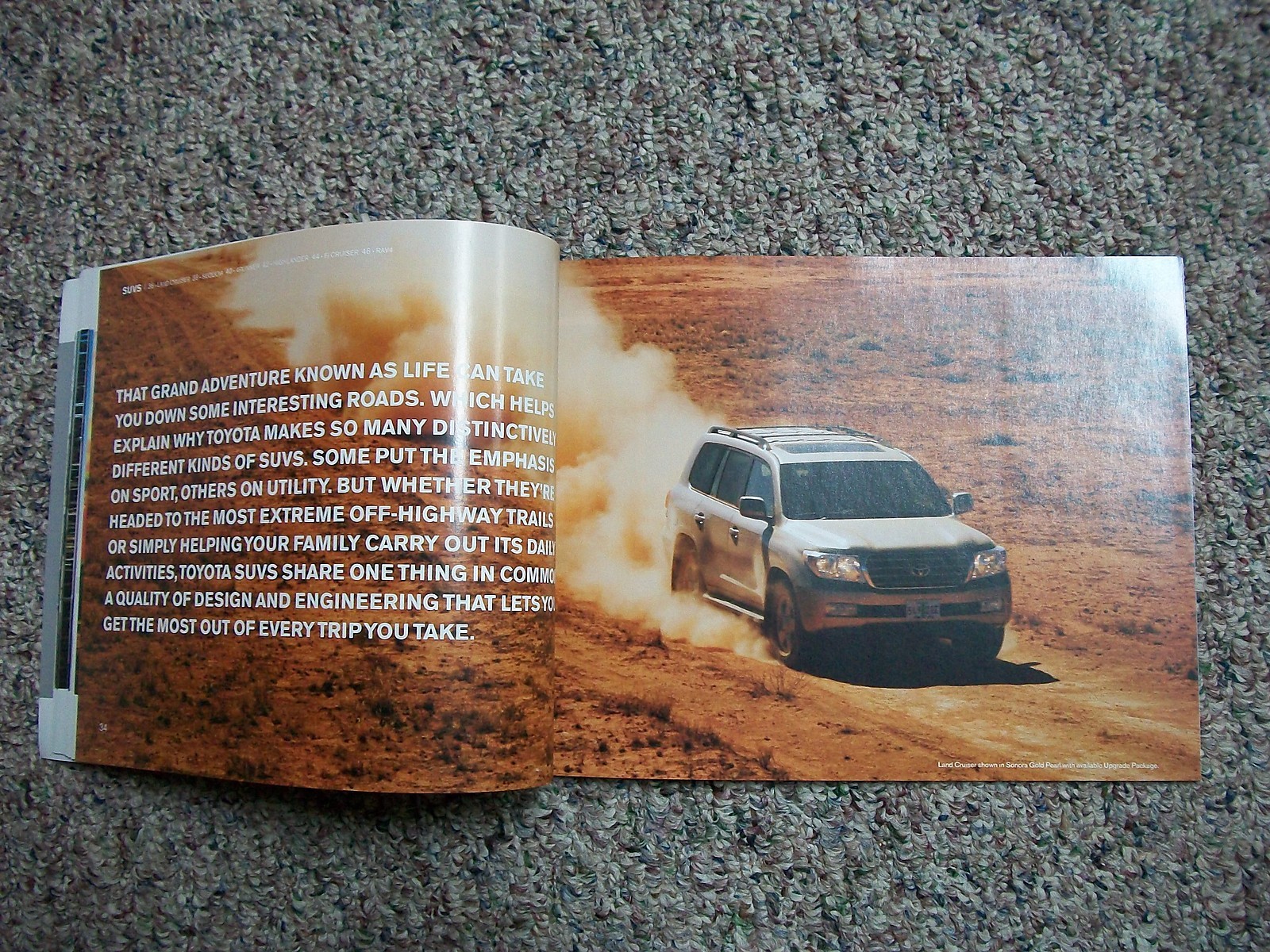 2009 TOYOTA DEALER SALES BROCHURE AVALON TUNDRA TACOMA CAMRY SOLARA SEQUOIA RAV4