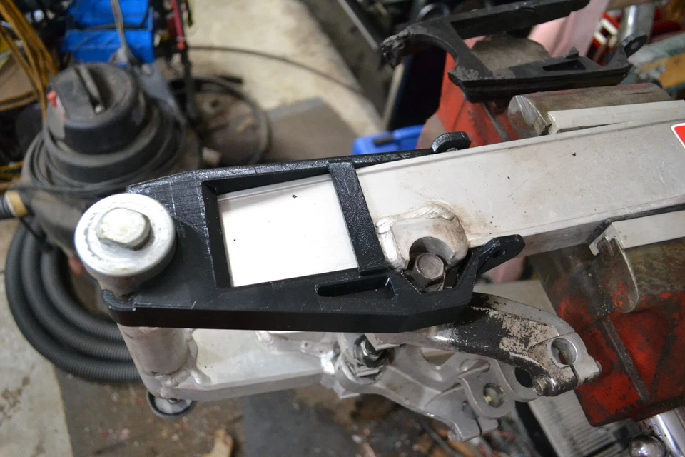 Like 85-86 Yamaha FZ750 TPU Chain Slider Seal Guard 1LJ221510000 Swingarm Guide - Image 4 of 4