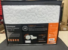 Bedgear - Moisture Wicking Mattress Protector- Split King - White - AHM95AWW1FE