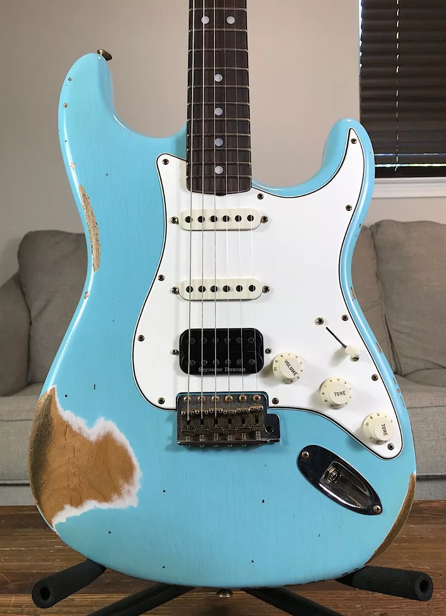 Fender 2024 relic strat
