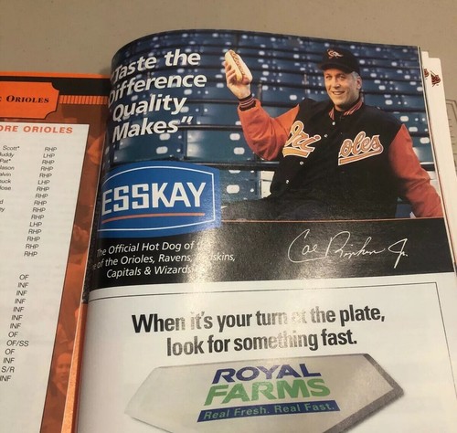 2001 Baltimore Orioles Magazine • Scorecard • Program⚾️ Pat Hentgen ⚾️Vs Yankees - Picture 4 of 10