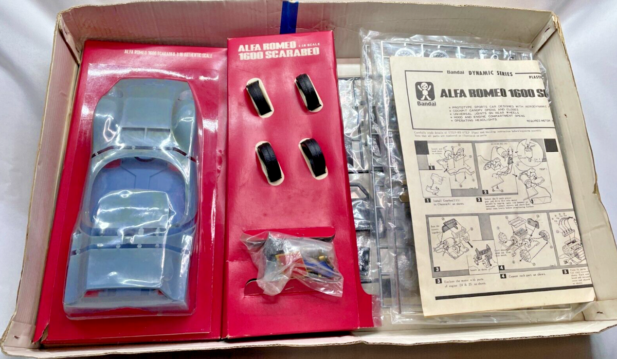 バンダイ　アルファ・ロメオ1600 1/16スケール　プラモデル RARE Vtg. Unused Bandai Alfa Romeo 1600 Scarabeo 1:16 Plastic
