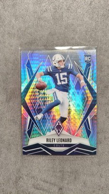 Riley Leonard RC ''Hyper Prizm'' - 2025 Panini Mosaic Football