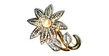 DESIGNER SIGNED “EB” GOLD TONE CRYSTAL & FAUX PEARL FLOWER BROOCH VTG.  JEWELRY
