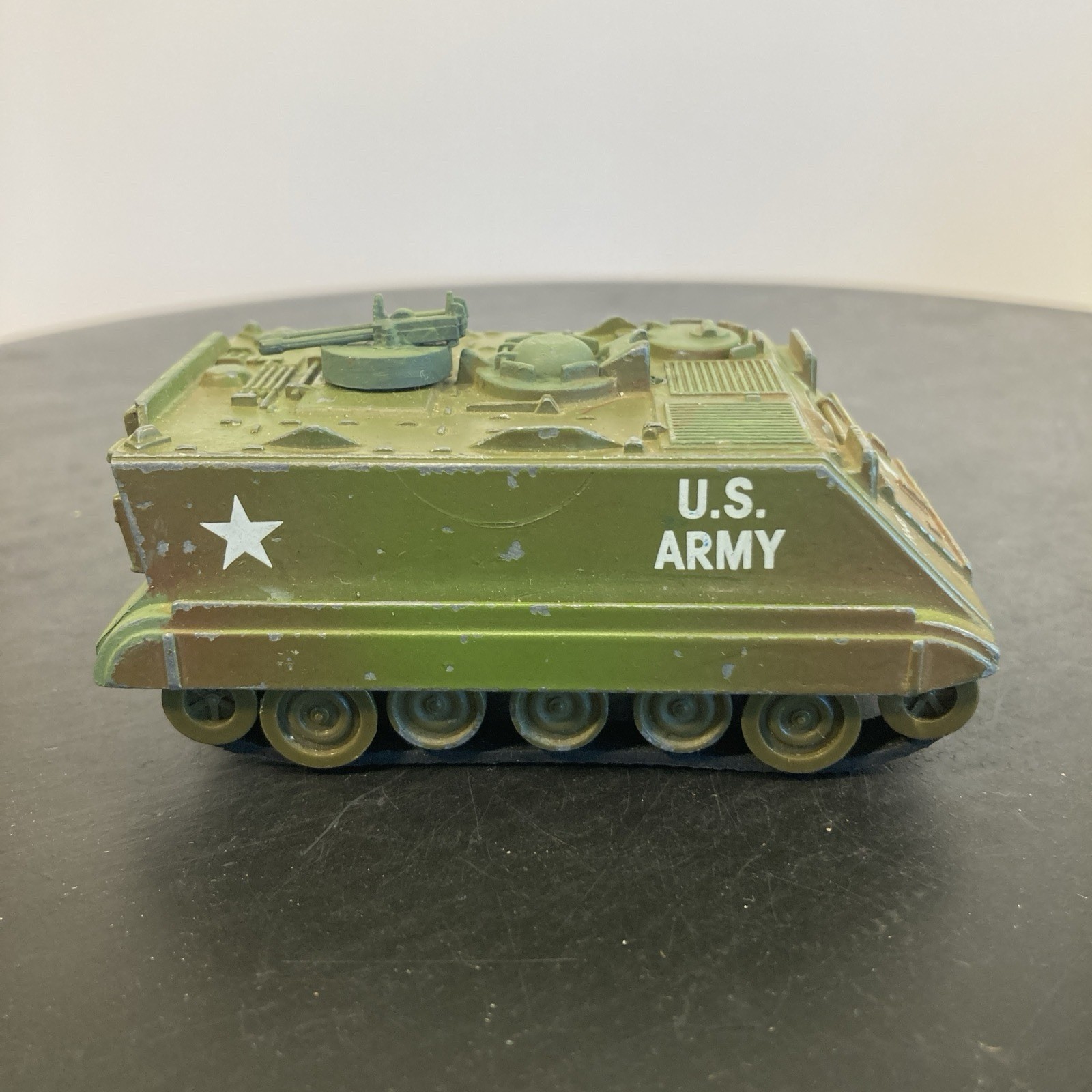 Ertl Force One M113 Armoured Personnel Carrier 1145 Char Tank Véhicule Militaire