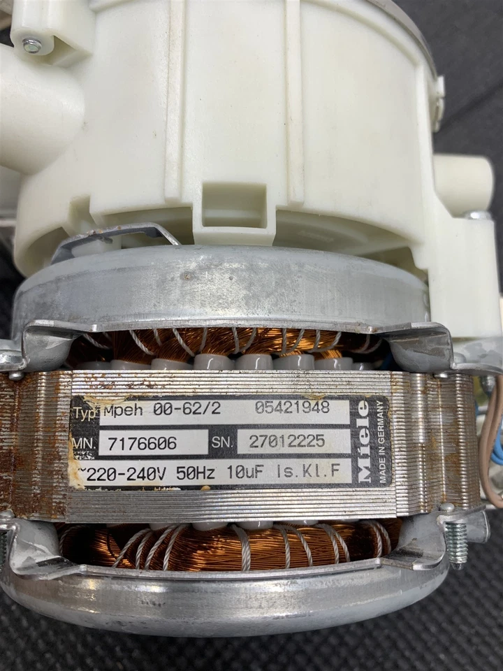 Miele Geschirrspüler Umwälzpumpe Mpeh00-62/2 230V50Hz Distressed Verpackung