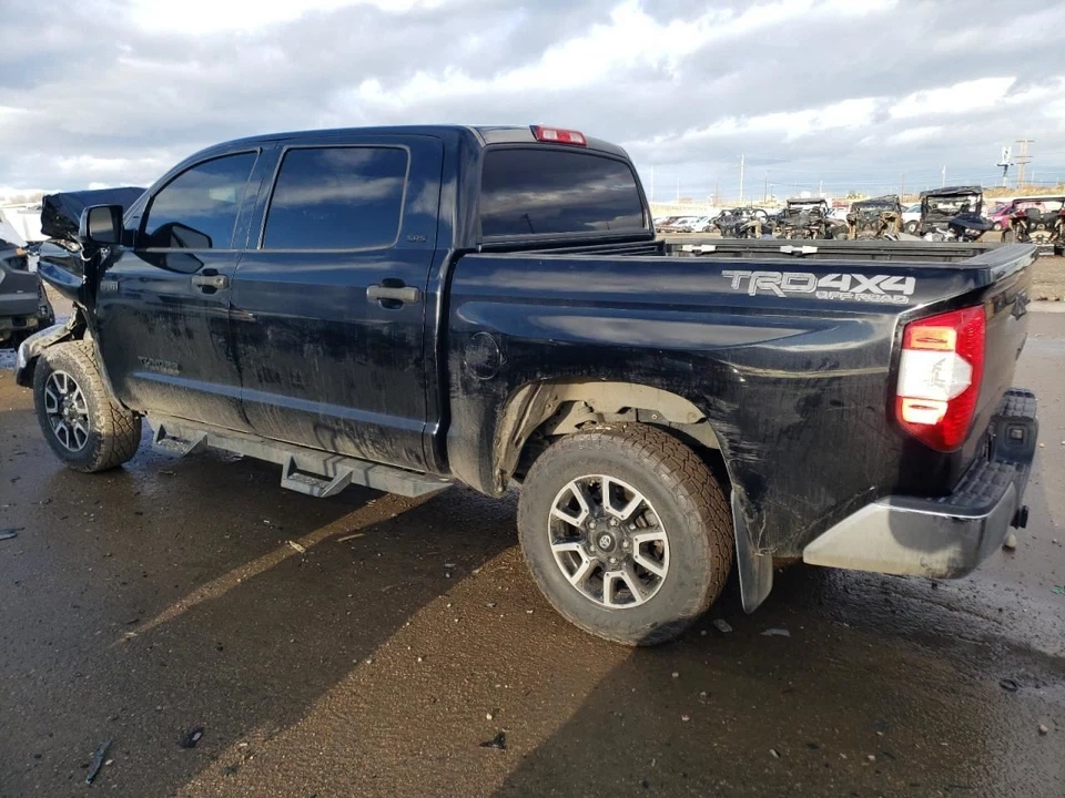 Parasol para conductor con iluminación sin techo corredizo se adapta a 14-21 TUNDRA 1351984 Foto 3 de 4