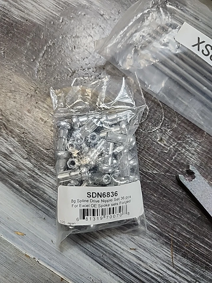 Juego de radios traseros Excel XS8-23197 19x1,85/2,15 Kawasaki KX 125 250 250F 450F Spline Foto 2 de 4