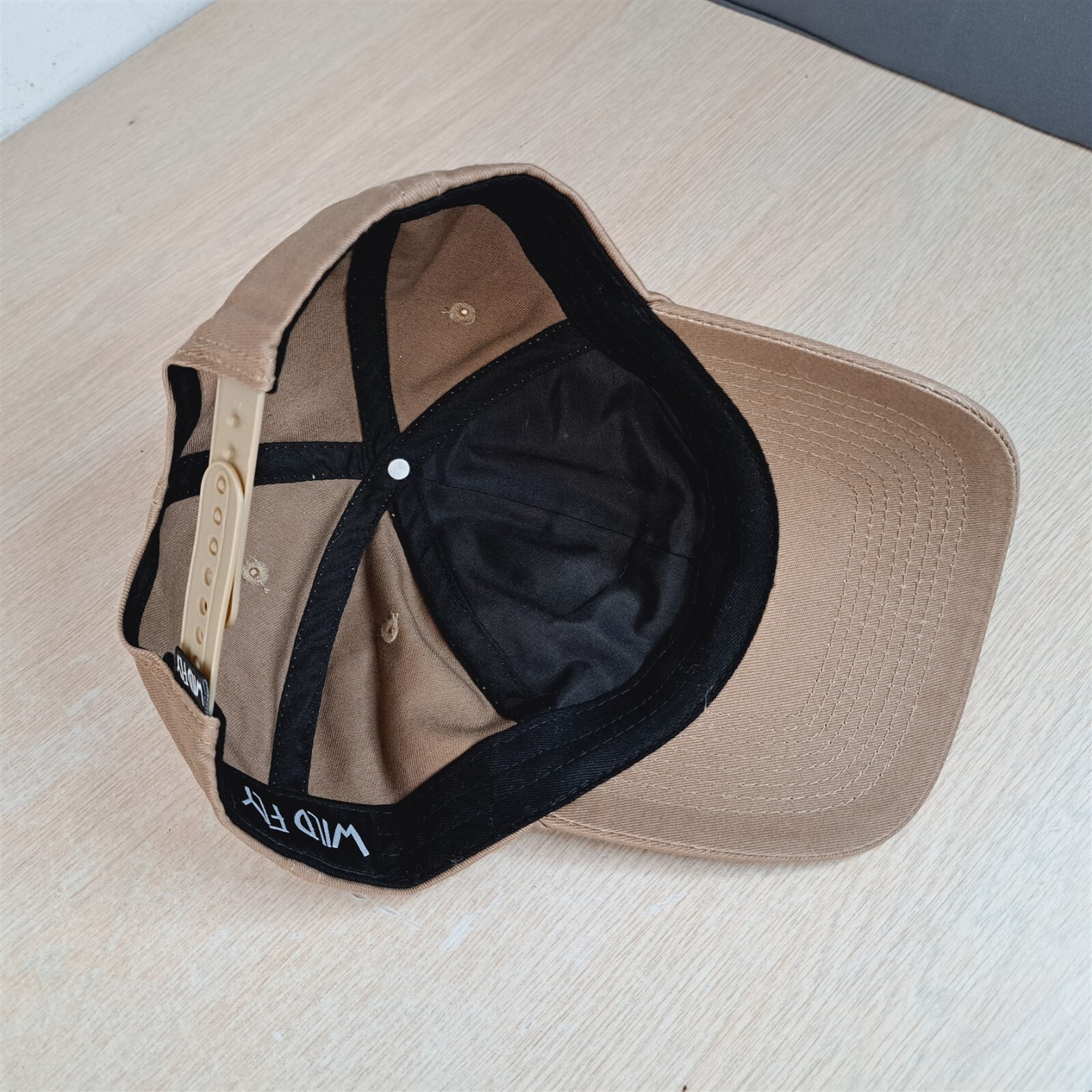 WILD FLY EXPLORE THE UNKNOWN ADJUSTABLE SNAPBACK … - image 12