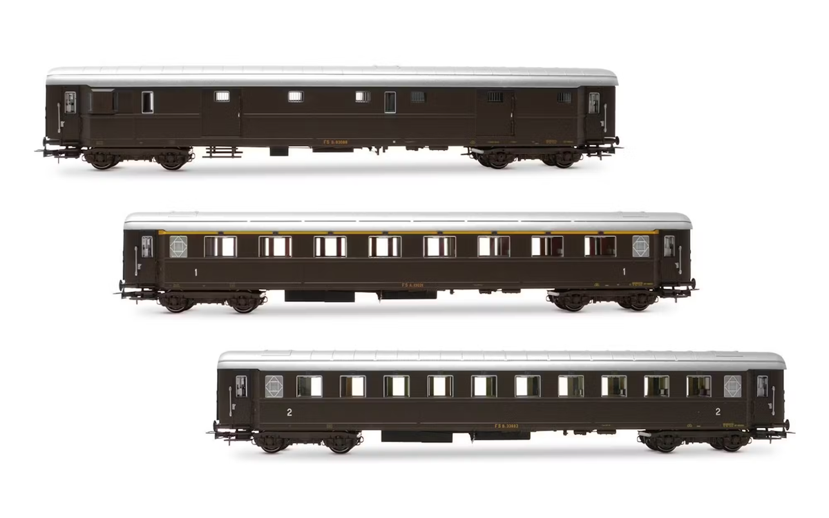 Rivarossi HR4365 Set livery chestnut FS baggage + 1st and 2nd