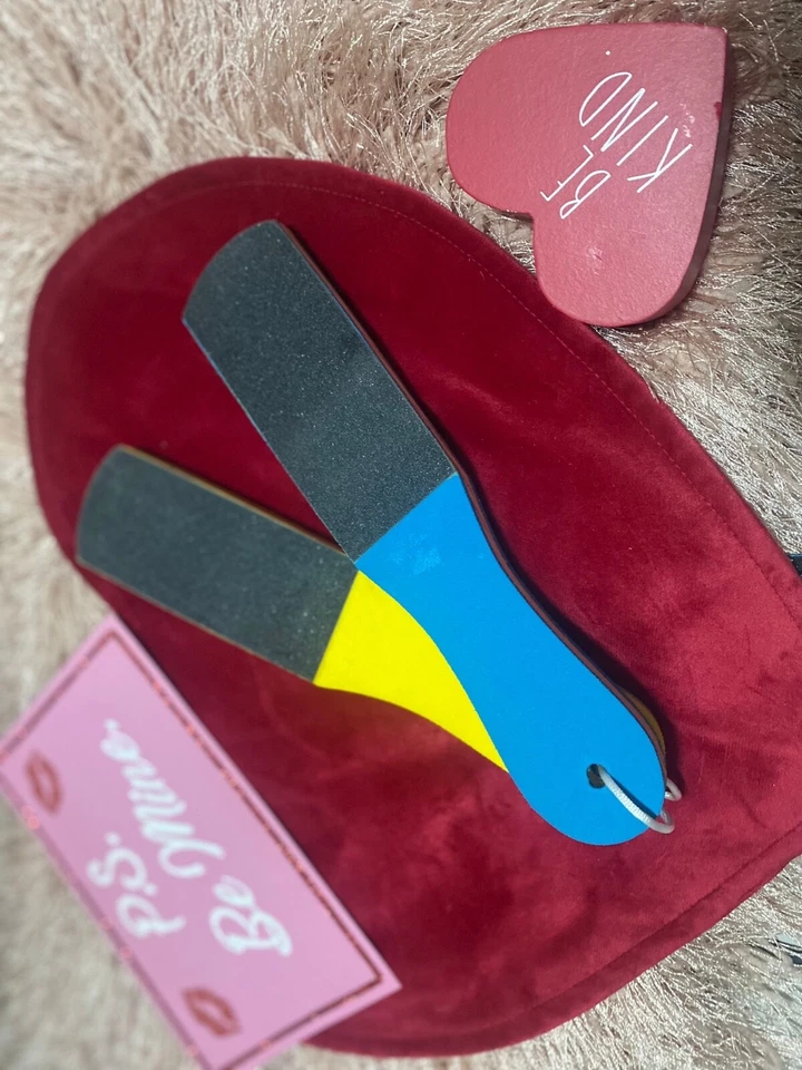 Removedor de callos de pedicura - color, grande Foto 2 de 4