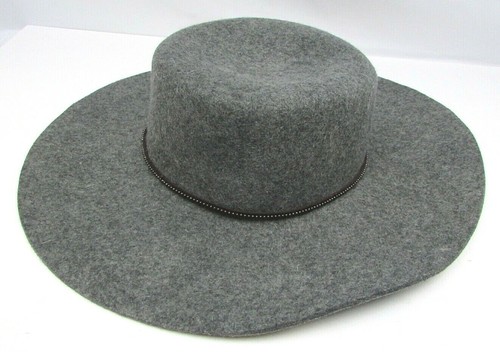 FRYE Felt Boater Studded Band Hat Size 