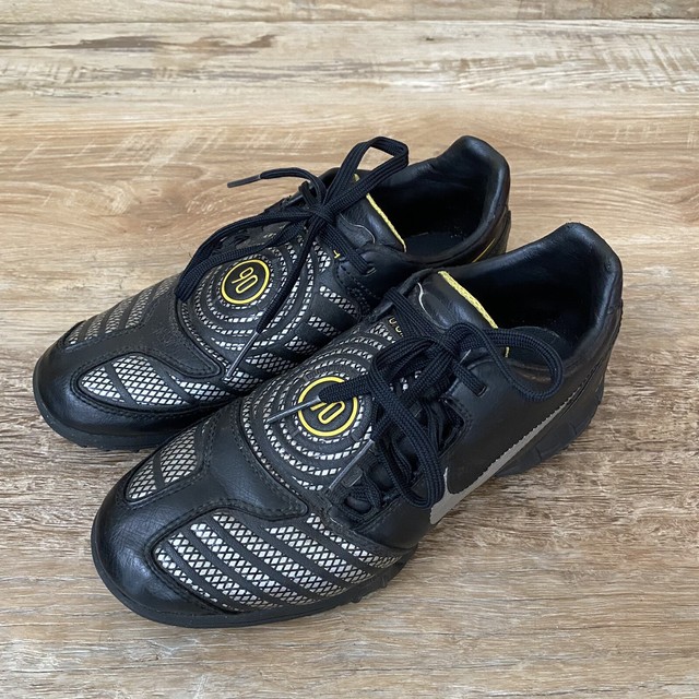 nike total ninety 90