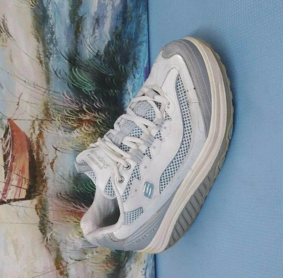 Ladies skechers clearance 4.5