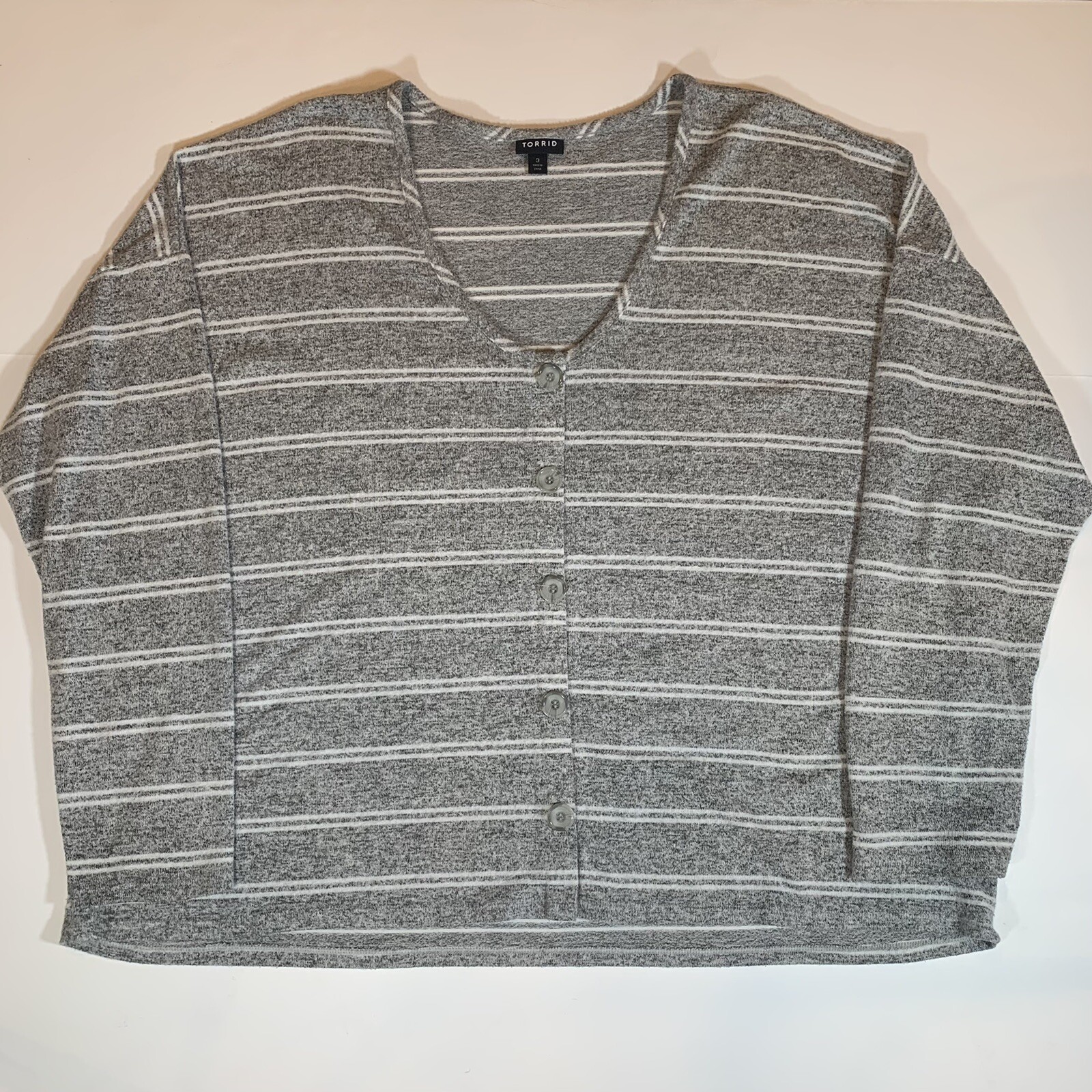 Torrid Women's Plus Size 3 Pull Over Top Striped Gray White Sweater Button  Front | eBay
