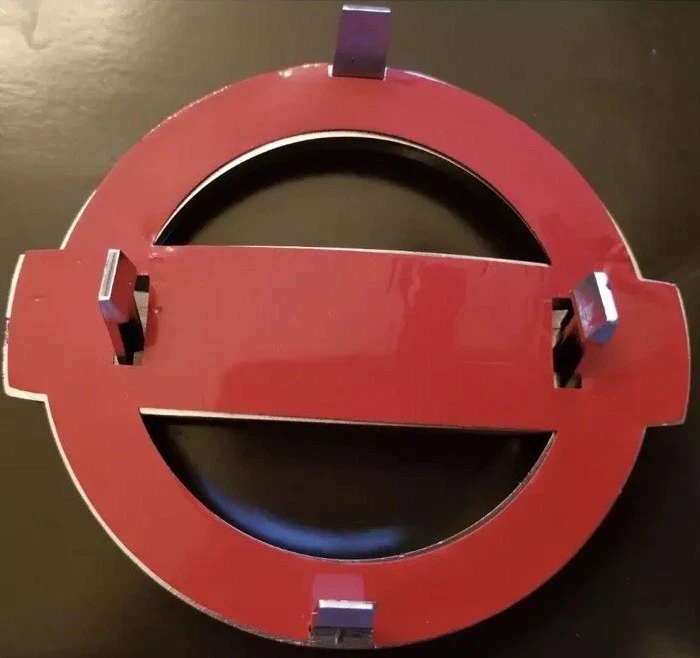 日产 Maxima 原始设备制造商徽章 2009 - 2015 年正面 — 第 2/2 张图片