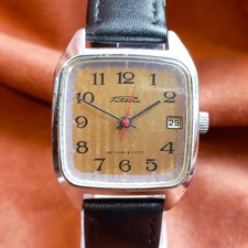 Soviet Wristwatch Raketa 2614.H Vintage Mechanical Men's Watch USSR Serviced
